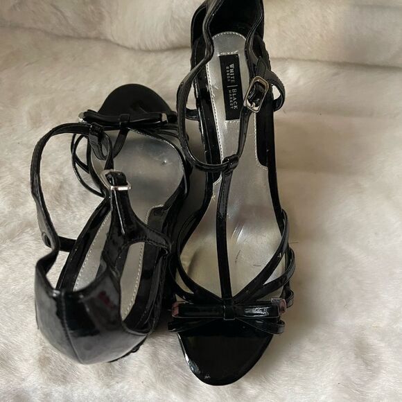 WHBM patent black ankle straps platform wedge sandals front bow accent SZ9.5 - Picture 3 of 9